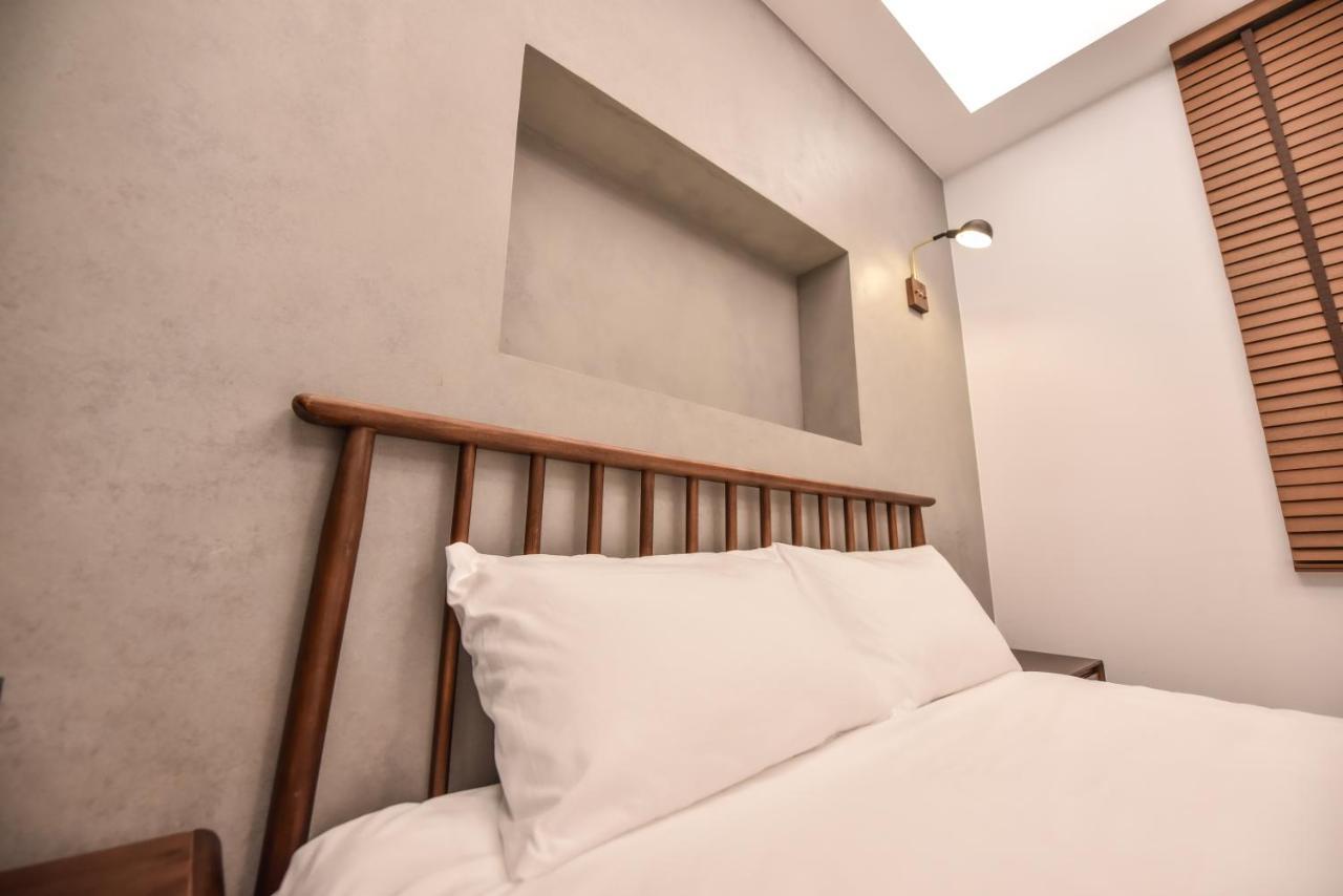 Eryang Homestay Tainan Extérieur photo