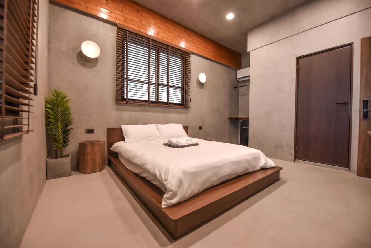 Eryang Homestay Tainan Extérieur photo