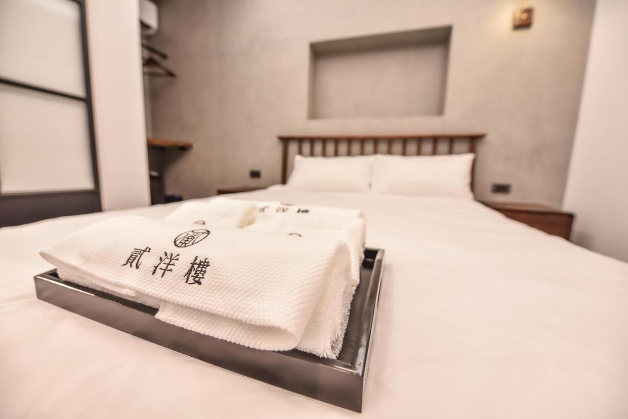 Eryang Homestay Tainan Extérieur photo