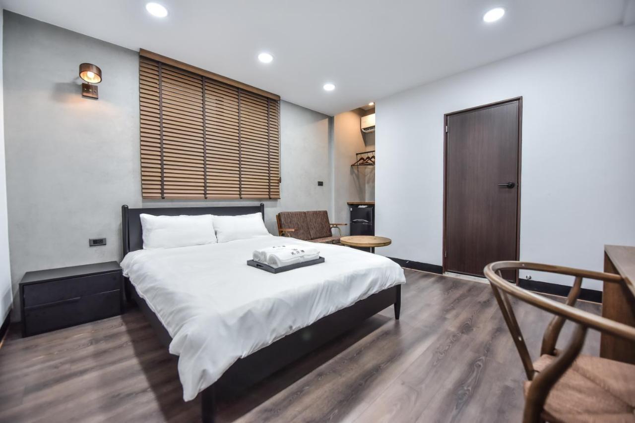 Eryang Homestay Tainan Extérieur photo
