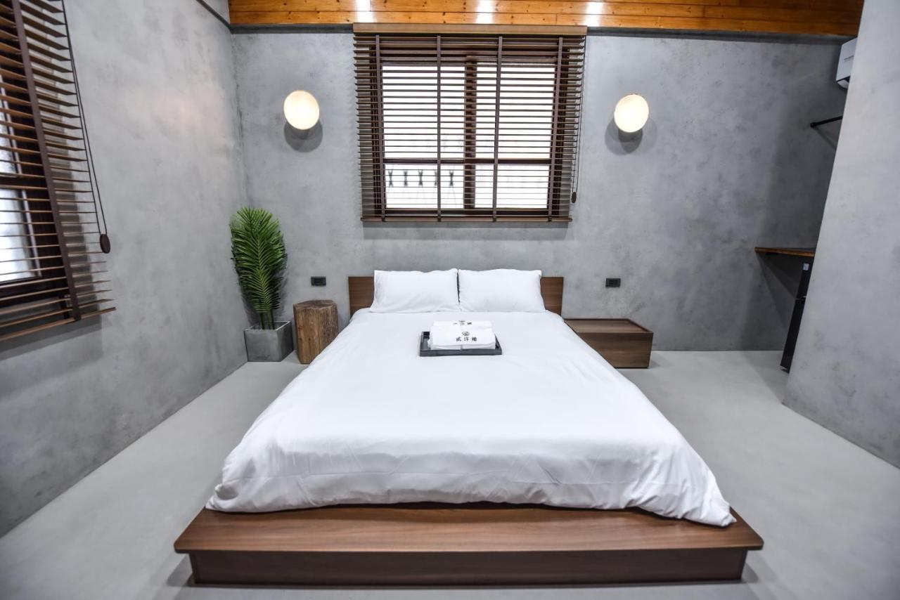 Eryang Homestay Tainan Extérieur photo