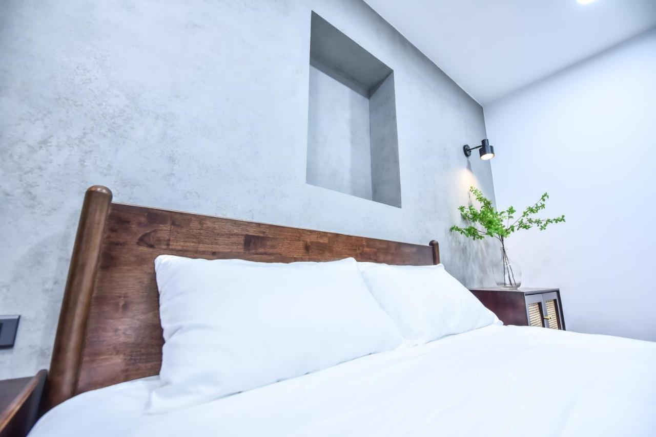 Eryang Homestay Tainan Extérieur photo